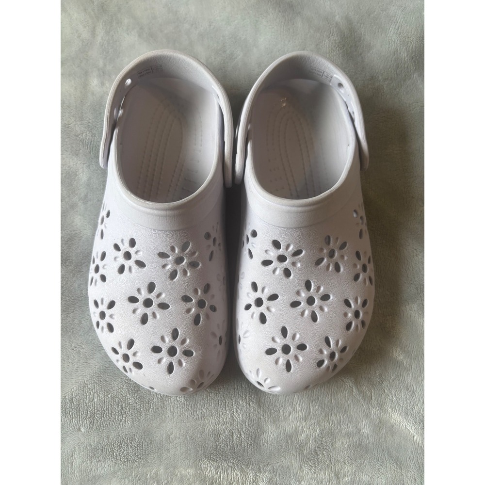 Crocs Baya Floral Cutout Clogs Lavender Purple Kids Size J3 Slip On Shoes